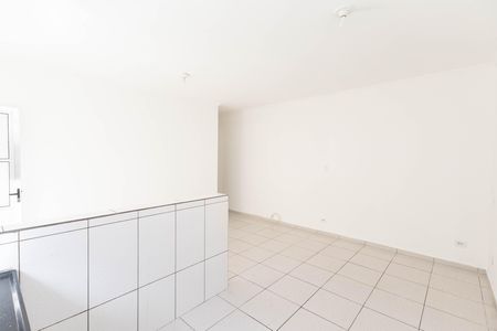 Casa para alugar com 55m², 1 quarto e sem vaga Casa para alugar com 55m², 1 quarto e sem vagaSala / Cozinha