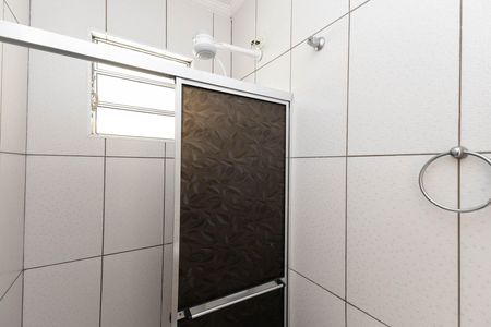 Banheiro de casa para alugar com 1 quarto, 55m² em Vila Maria Alta, São Paulo