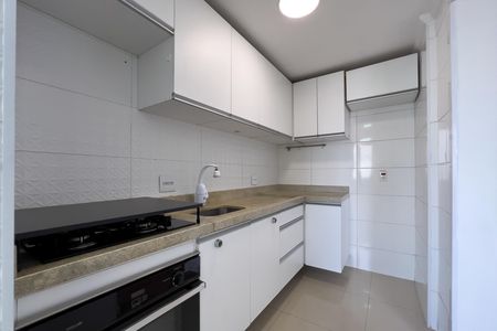 Apartamento à venda com 38m², 1 quarto e 1 vaga Apartamento à venda com 38m², 1 quarto e 1 vagaCozinha e área de serviço