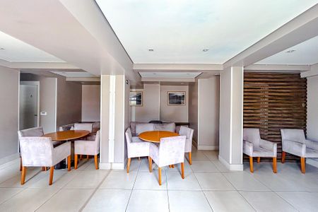 Apartamento à venda com 68m², 2 quartos e 1 vagaÁrea comum - Salão de festas