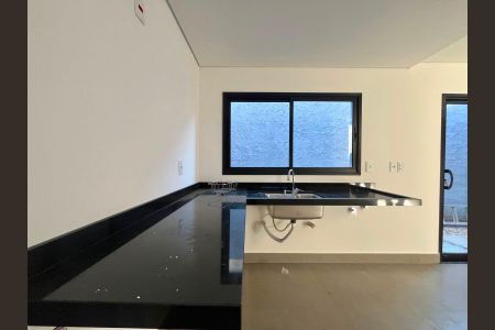 Cozinha de casa de condomínio à venda com 3 quartos, 168m² em Chácara Primavera, Campinas