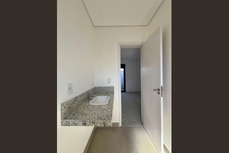 Banheiro da Suíte 2 de casa de condomínio à venda com 3 quartos, 168m² em Chácara Primavera, Campinas