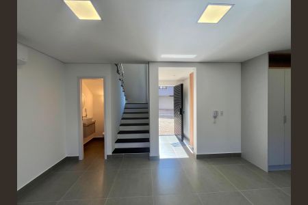 Sala de casa de condomínio para alugar com 3 quartos, 168m² em Chácara Primavera, Campinas