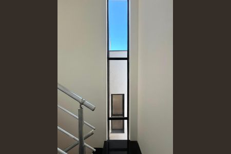 Escada de casa de condomínio à venda com 3 quartos, 168m² em Chácara Primavera, Campinas