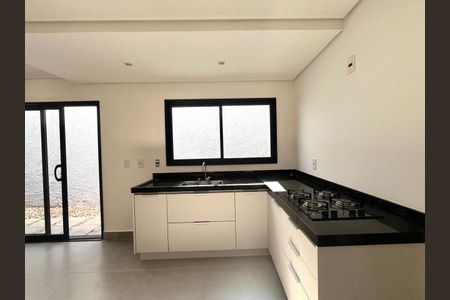 Cozinha de casa de condomínio à venda com 3 quartos, 168m² em Chácara Primavera, Campinas