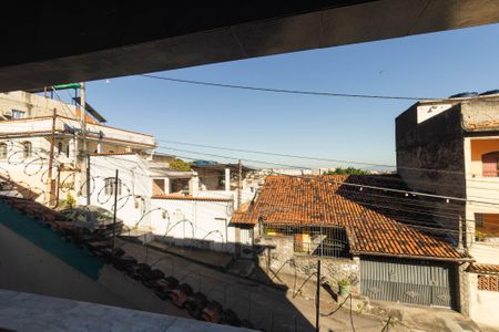 Casa para alugar com 228m², 2 quartos e 1 vaga Casa para alugar com 228m², 2 quartos e 1 vagaVaranda