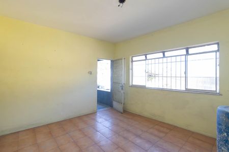 Casa para alugar com 228m², 2 quartos e 1 vaga Casa para alugar com 228m², 2 quartos e 1 vagaSala