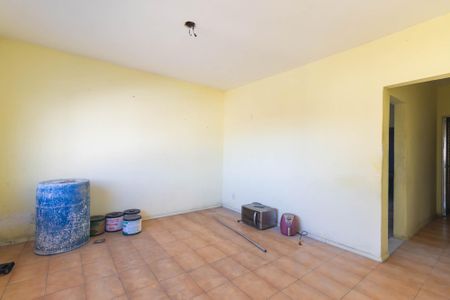 Casa para alugar com 228m², 2 quartos e 1 vaga Casa para alugar com 228m², 2 quartos e 1 vagaSala
