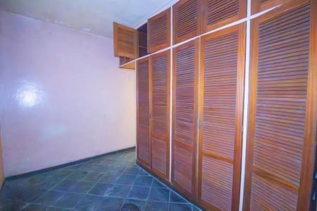 Casa para alugar com 228m², 2 quartos e 1 vaga Casa para alugar com 228m², 2 quartos e 1 vagaQuarto 2