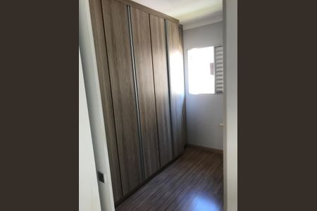Quarto de apartamento à venda com 2 quartos, 42m² em Vila Tupi, Várzea Paulista