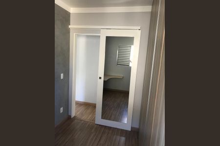Quarto de apartamento à venda com 2 quartos, 42m² em Vila Tupi, Várzea Paulista