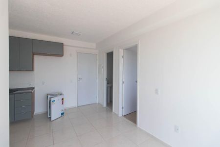 Sala de apartamento para alugar com 2 quartos, 37m² em Vila Guilherme, São Paulo