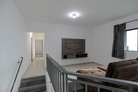 Sala de casa para alugar com 3 quartos, 110m² em Vila Nova Cintra, Mogi das Cruzes