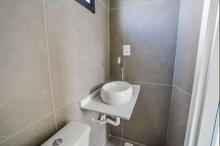 Banheiro da Suíte de apartamento à venda com 2 quartos, 77m² em Vila Pires, Santo André