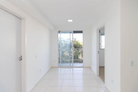 Apartamento para alugar com 37m², 2 quartos e sem vaga Apartamento para alugar com 37m², 2 quartos e sem vagaSala