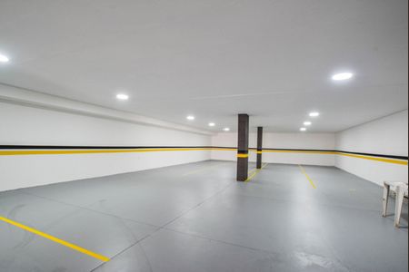 Garagem de apartamento à venda com 2 quartos, 95m² em Vila Pires, Santo André