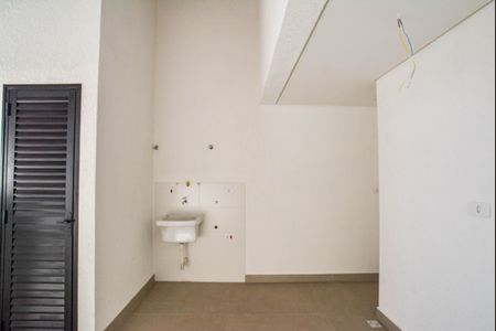 Área de Serviço de apartamento à venda com 2 quartos, 95m² em Vila Pires, Santo André