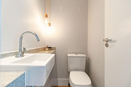 Apartamento à venda com 83m², 2 quartos e 2 vagas Apartamento à venda com 83m², 2 quartos e 2 vagasLavabo