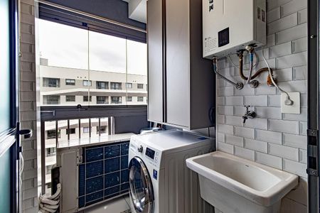 Apartamento à venda com 83m², 2 quartos e 2 vagas Apartamento à venda com 83m², 2 quartos e 2 vagasÁrea de Serviço