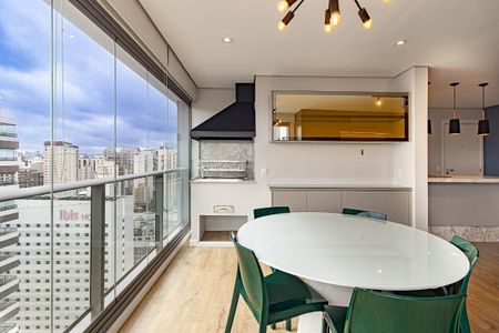 Apartamento à venda com 83m², 2 quartos e 2 vagas Apartamento à venda com 83m², 2 quartos e 2 vagasSala de Jantar