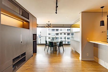 Apartamento à venda com 83m², 2 quartos e 2 vagas Apartamento à venda com 83m², 2 quartos e 2 vagasSala