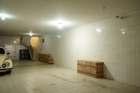 Garagem de casa para alugar com 3 quartos, 400m² em Vila Nova Manchester, São Paulo