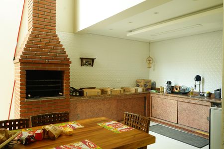 Cozinha de casa para alugar com 3 quartos, 400m² em Vila Nova Manchester, São Paulo