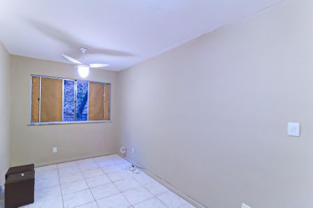 Sala de apartamento para alugar com 2 quartos, 50m² em Tomás Coelho, Rio de Janeiro