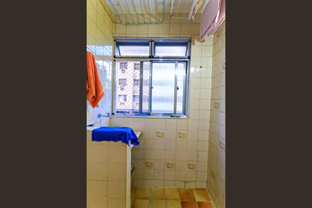 Área de Serviço de apartamento para alugar com 2 quartos, 50m² em Tomás Coelho, Rio de Janeiro