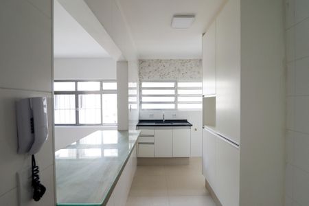 Apartamento para alugar com 51m², 2 quartos e sem vagaCozinha e Área de Serviço