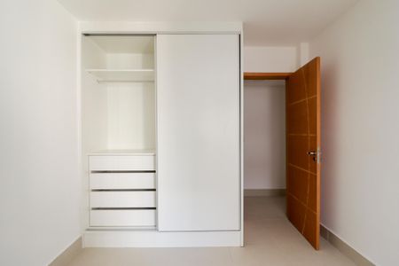 Apartamento para alugar com 51m², 2 quartos e sem vagaQuarto 2