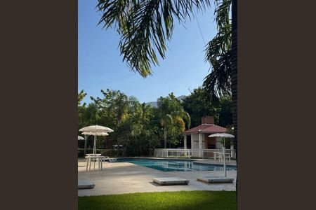 Área externa de apartamento para alugar com 3 quartos, 80m² em Jacarepaguá, Rio de Janeiro