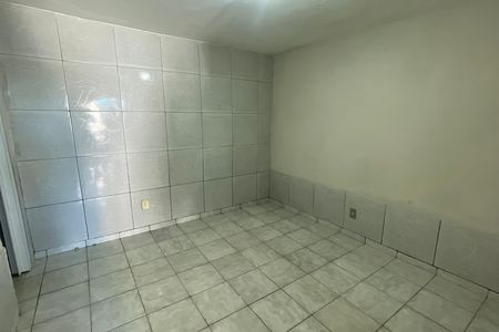 Sala de casa para alugar com 1 quarto, 50m² em São Bento, Duque de Caxias