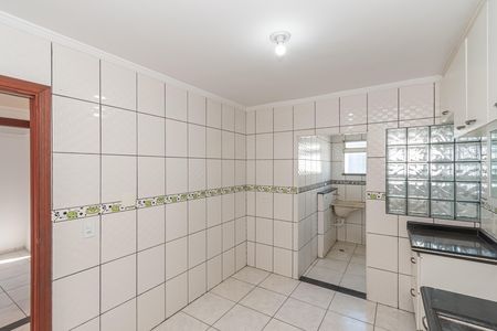 Apartamento à venda com 68m², 2 quartos e 1 vaga Apartamento à venda com 68m², 2 quartos e 1 vagaCozinha e Área de Serviço
