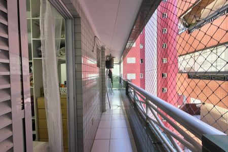 Apartamento para alugar com 95m², 2 quartos e 1 vaga Apartamento para alugar com 95m², 2 quartos e 1 vagaSacada