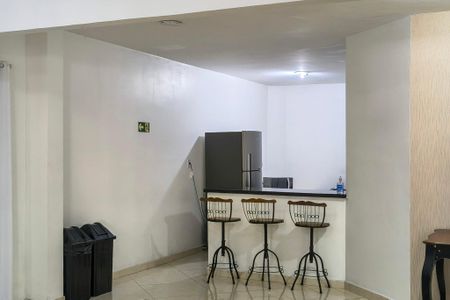 Apartamento para alugar com 95m², 2 quartos e 1 vaga Apartamento para alugar com 95m², 2 quartos e 1 vagaÁrea comum - Salão de festas