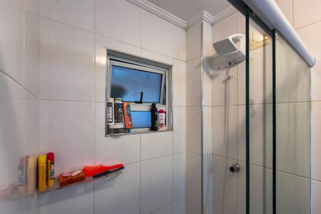 Apartamento para alugar com 95m², 2 quartos e 1 vaga Apartamento para alugar com 95m², 2 quartos e 1 vagaBanheiro da Suíte