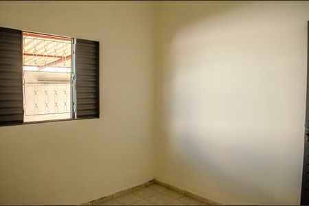 Casa para alugar com 66m², 3 quartos e 5 vagasQuarto 1
