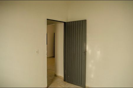 Casa para alugar com 66m², 3 quartos e 5 vagasQuarto 2