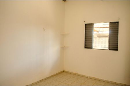Casa para alugar com 66m², 3 quartos e 5 vagasSala