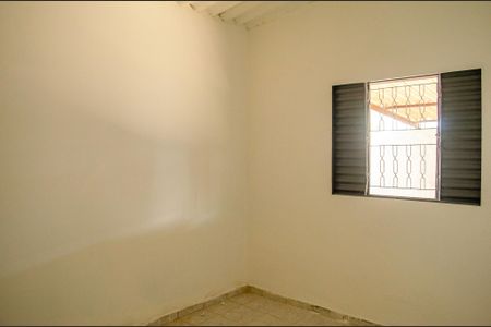 Quarto 1 de casa para alugar com 3 quartos, 66m² em Jardim Olimpico, Goiânia