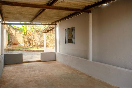 Casa para alugar com 66m², 3 quartos e 5 vagasVaranda