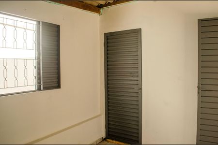 Casa para alugar com 66m², 3 quartos e 5 vagasDespensa