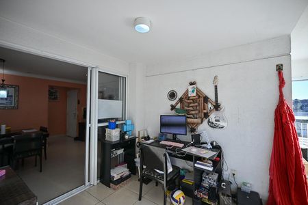 Apartamento à venda com 97m², 2 quartos e 1 vagaVaranda