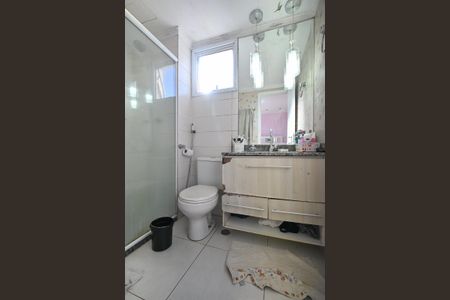 Apartamento à venda com 97m², 2 quartos e 1 vagaBanheiro Suíte 