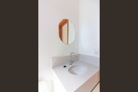 Banheiro de apartamento para alugar com 2 quartos, 38m² em Centro, Osasco