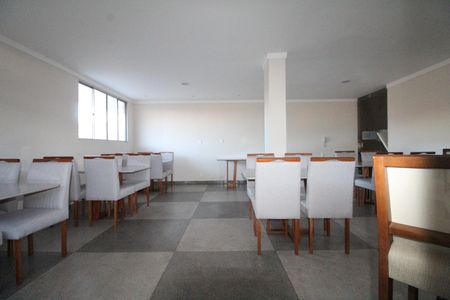 Apartamento para alugar com 80m², 3 quartos e 1 vagaÁrea comum - Salão de festas