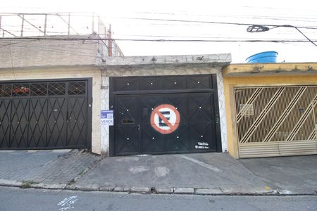 Fachada de casa à venda com 3 quartos, 260m² em Cidade Líder, São Paulo