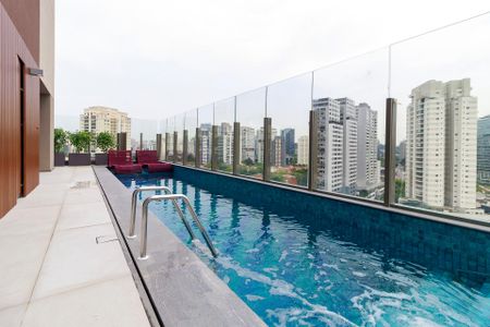 Rooftop - Piscina de kitnet/studio à venda com 1 quarto, 25m² em Jardim das Acacias, São Paulo