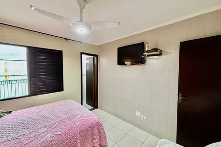 Casa à venda com 100m², 2 quartos e 2 vagas Casa à venda com 100m², 2 quartos e 2 vagasQuarto suíte 1